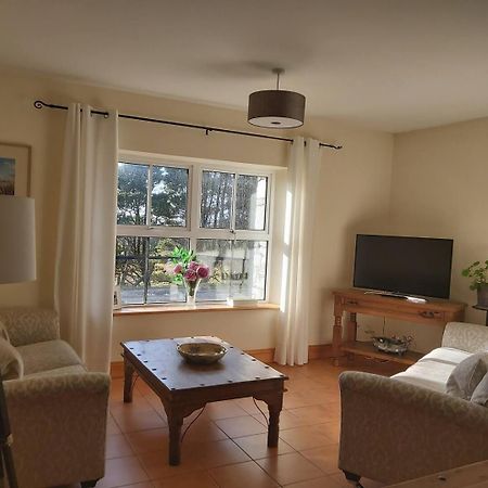 Shanakeever Farm - 2 Bedroom Apartment คลิฟเดน ภายนอก รูปภาพ