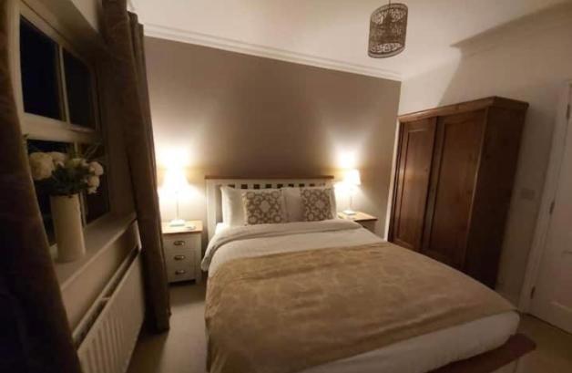 Shanakeever Farm - 2 Bedroom Apartment คลิฟเดน ภายนอก รูปภาพ