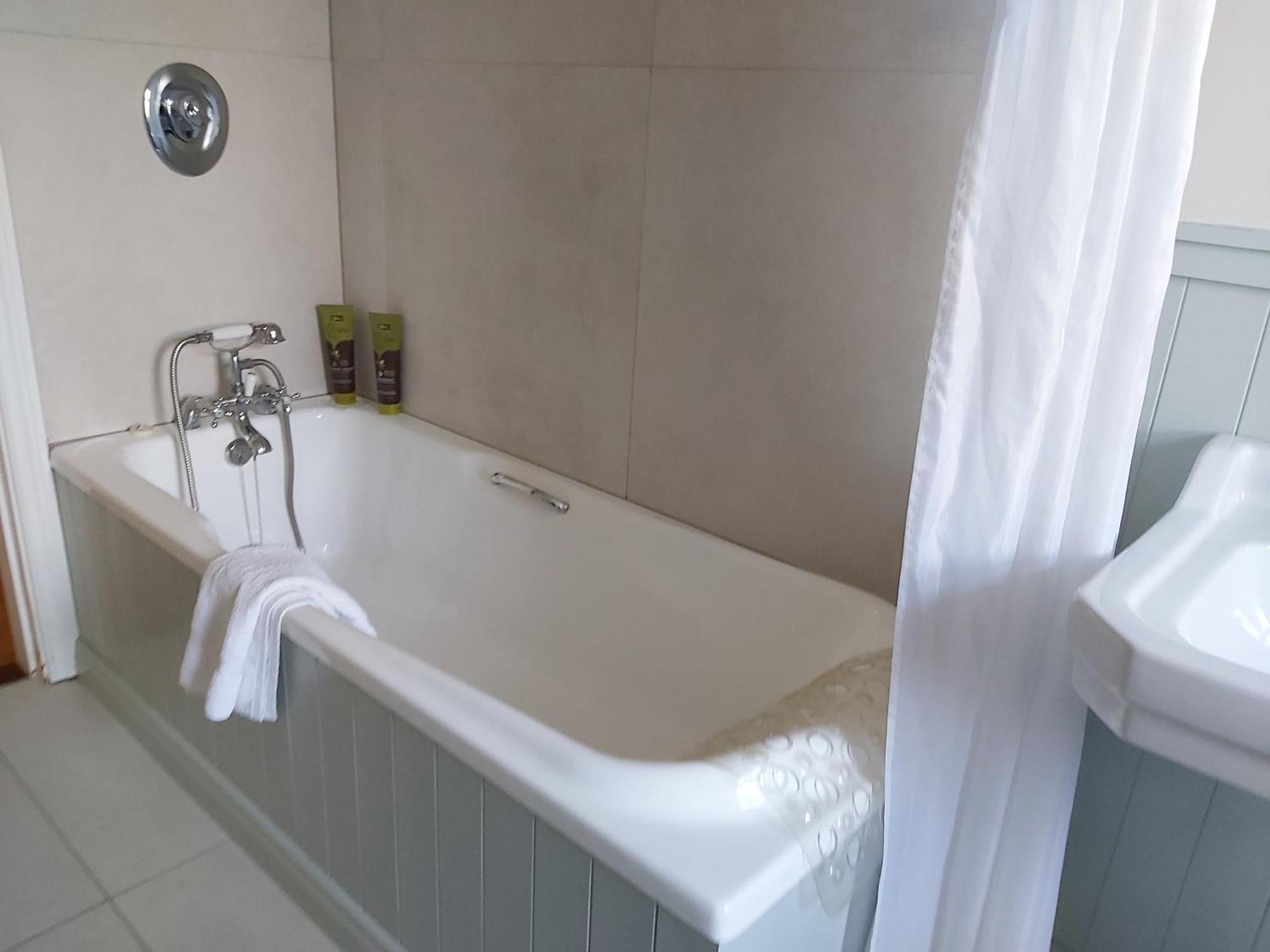 Shanakeever Farm - 2 Bedroom Apartment คลิฟเดน ห้อง รูปภาพ